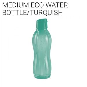 Tupperware medium water bottle